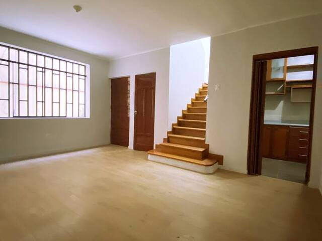 #436 - Casa para Alquiler en Lima - LIM - 2
